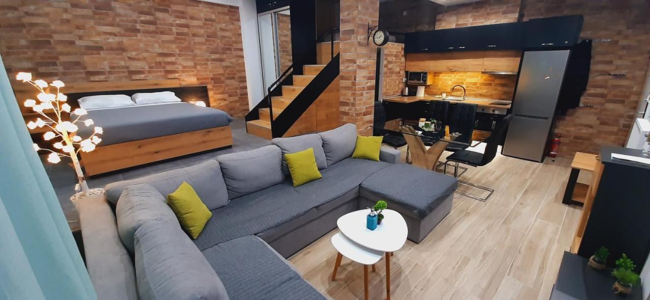 Alexander Apartment Serres Exterior photo